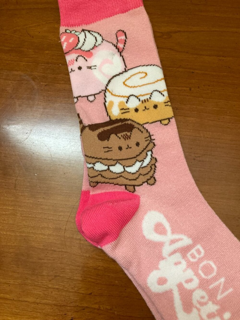 Pusheen Cat Socks 1 Pair - Picture 3 of 5